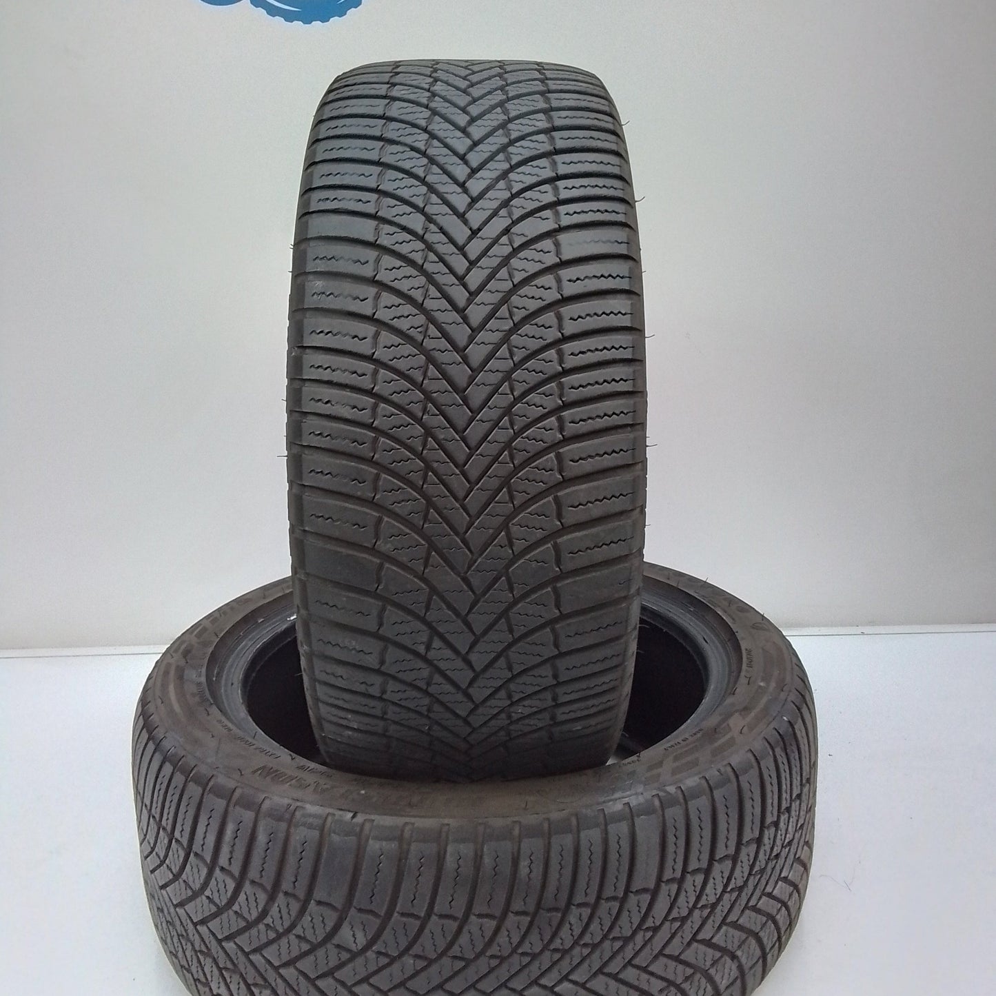 2 Firestone 235/55 R18 Multiseason M+S