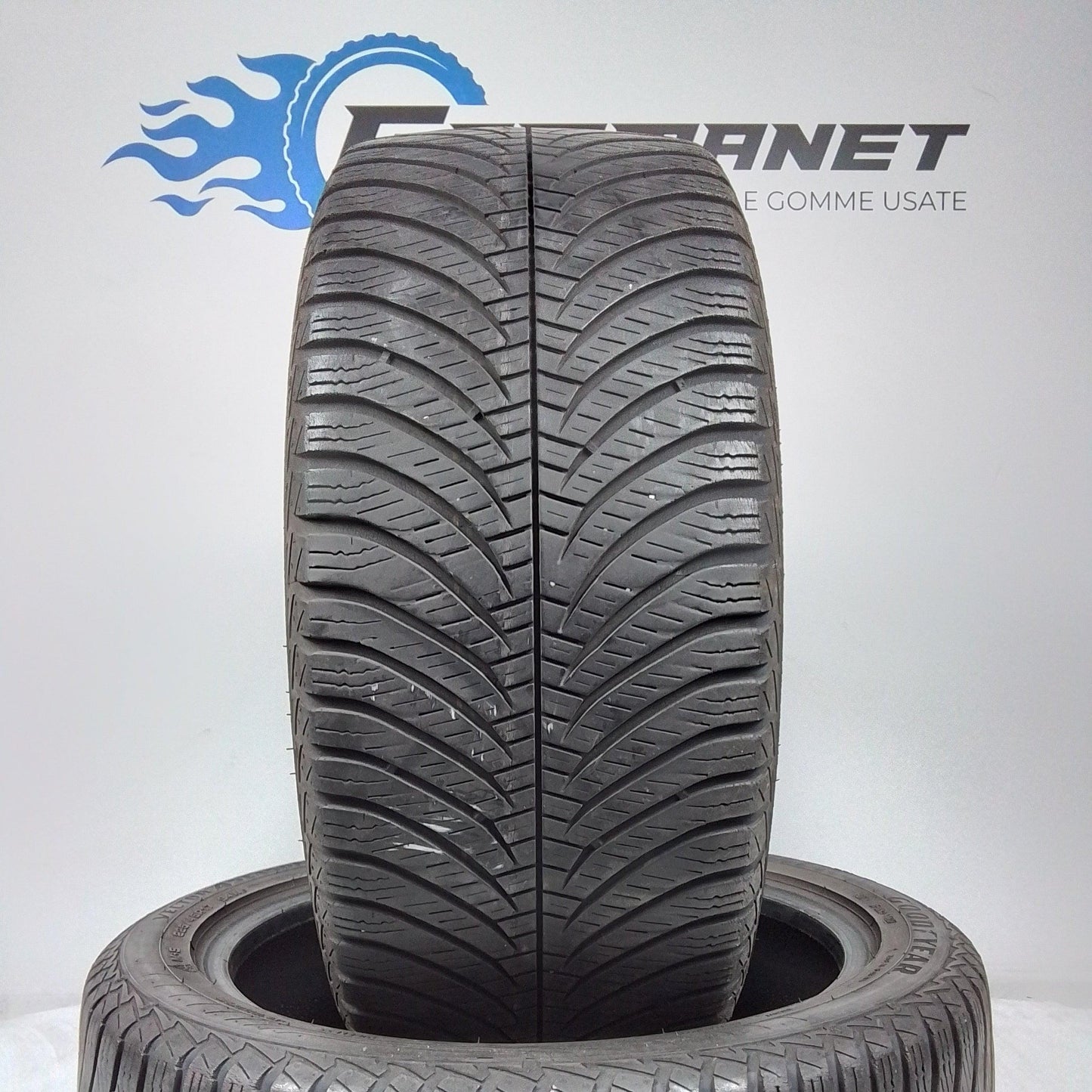 2 Goodyear Vector 4S 215/55 R16 93V m+s