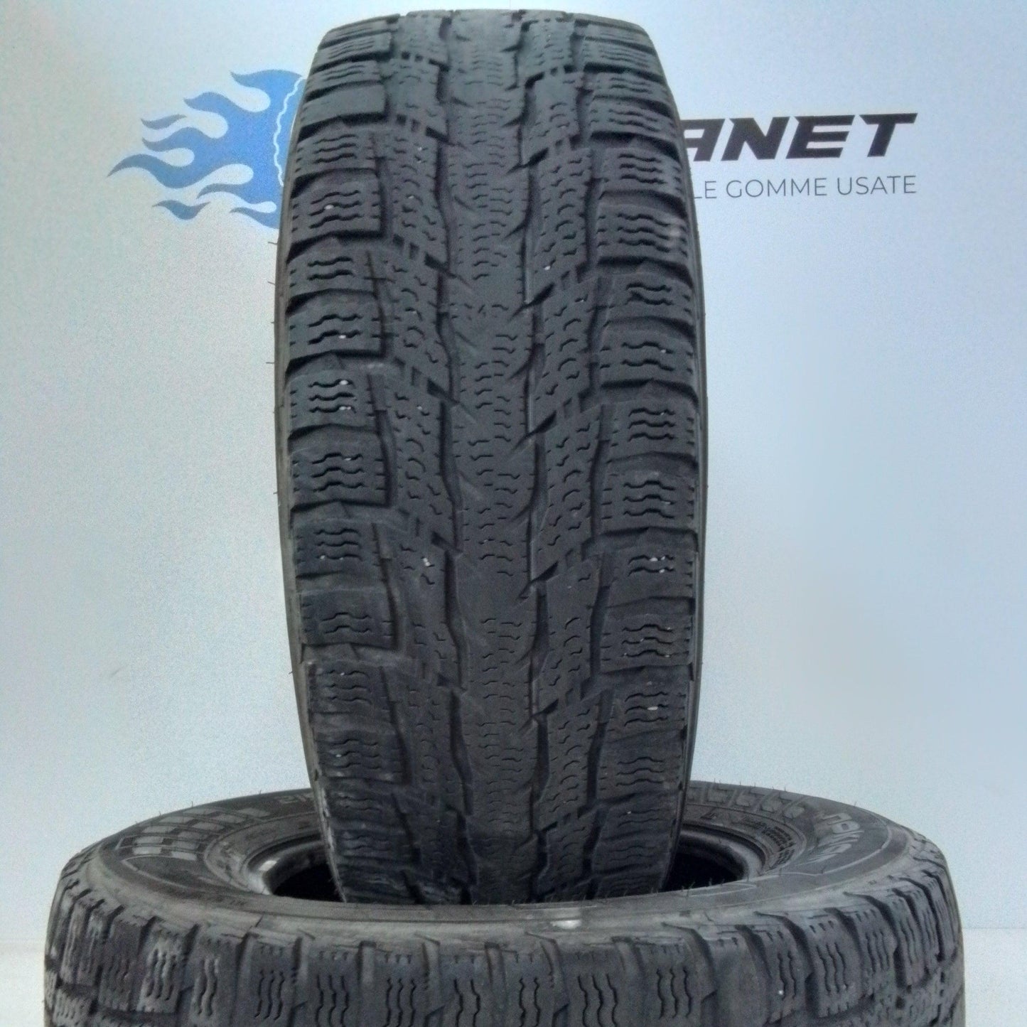 2 Nokian WrC3 215 65 16C 109/107R m+s