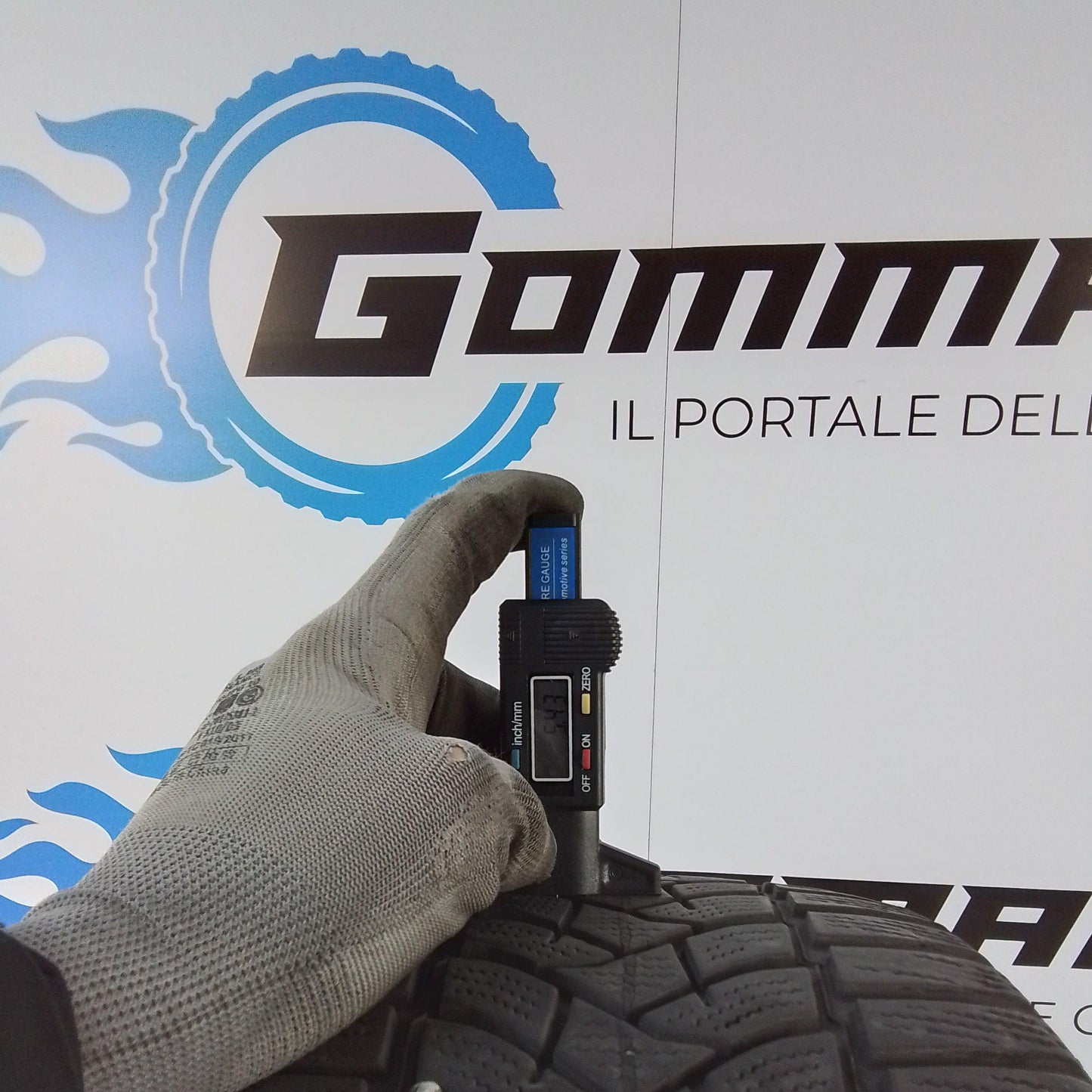 4 Dunlop 225/50 R17 Winter Sport 5