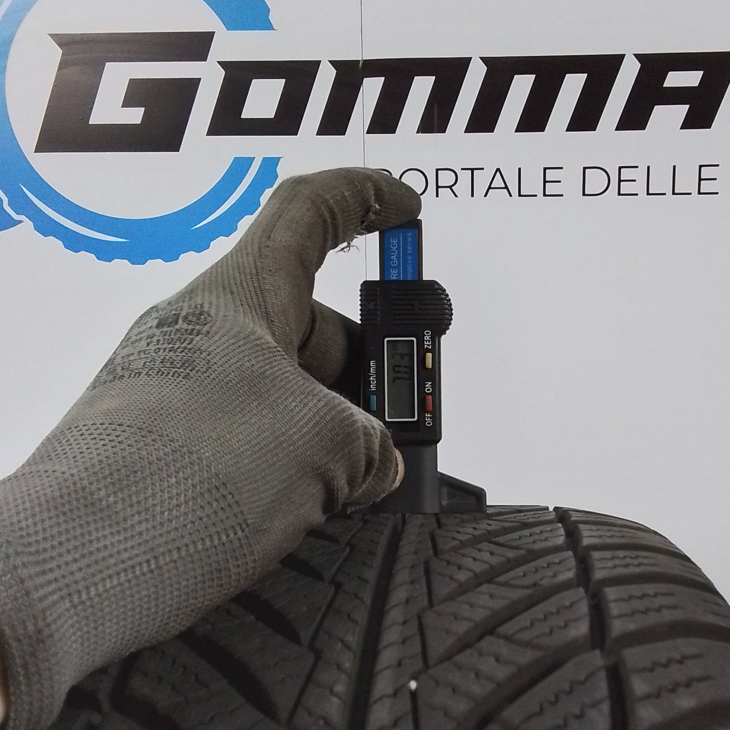 2 Goodyear Ultragrip 8 205 65 16 95H m+s