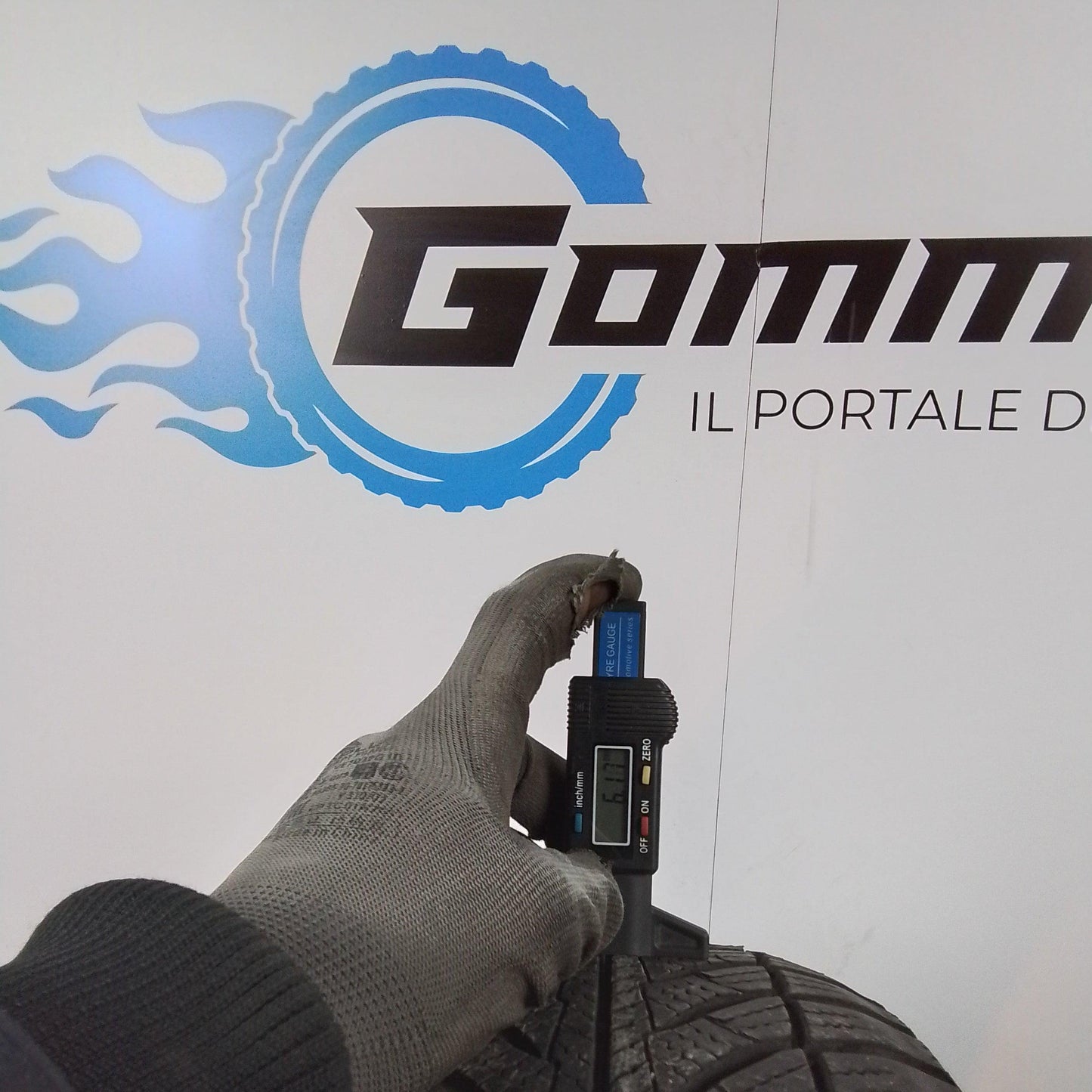 2 Goodyear Ultragrip 8 Performance 205 60 16 92H m+s Runflat