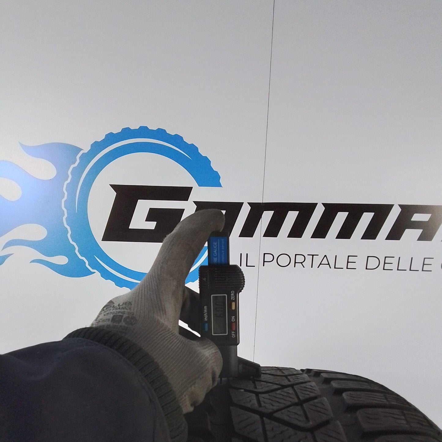 4 Pirelli Sottozero 3 225 55 18 98H M+S
