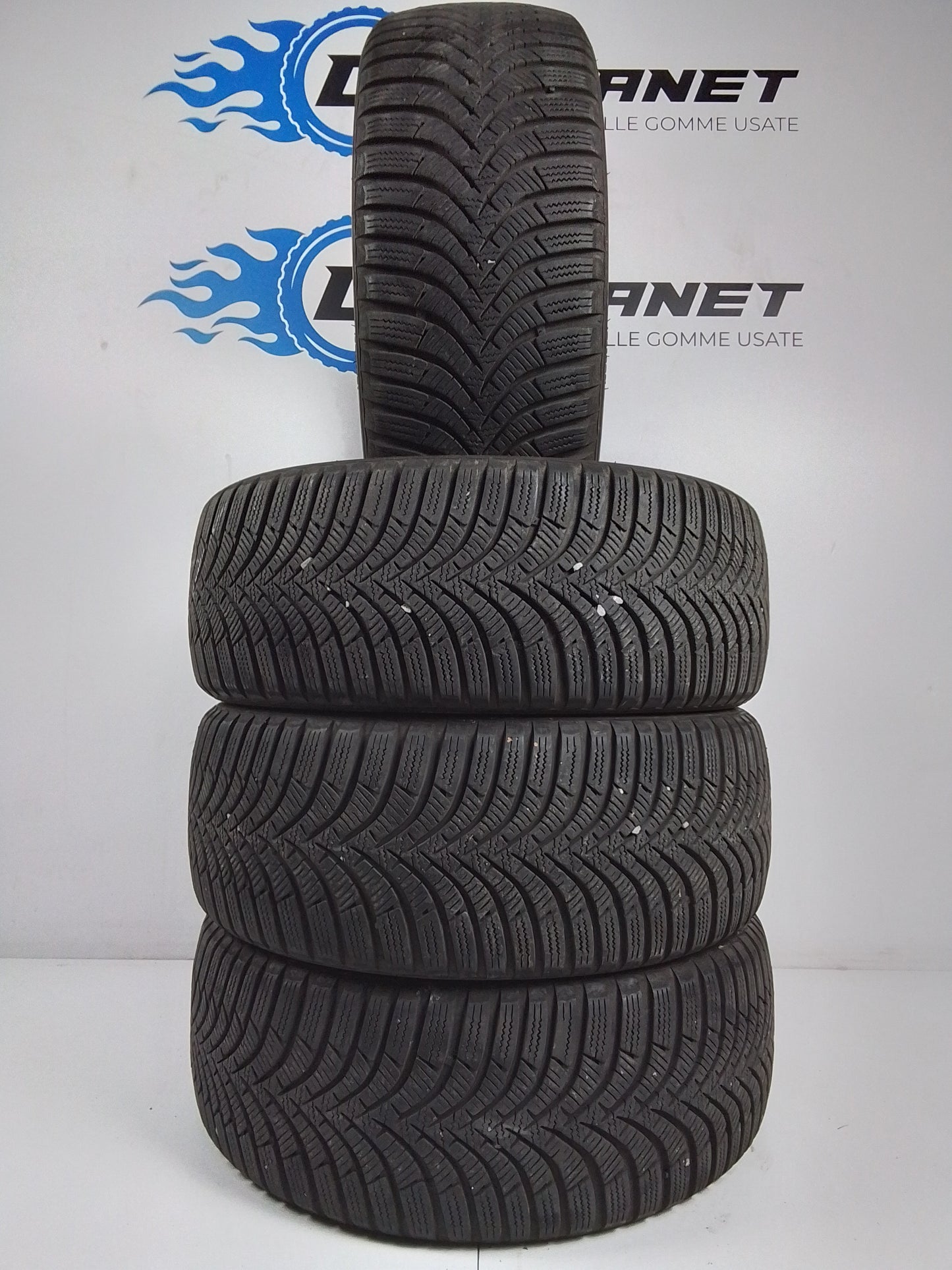 4 Hankook Winter icept Rs2 185 50 16 81H m+s
