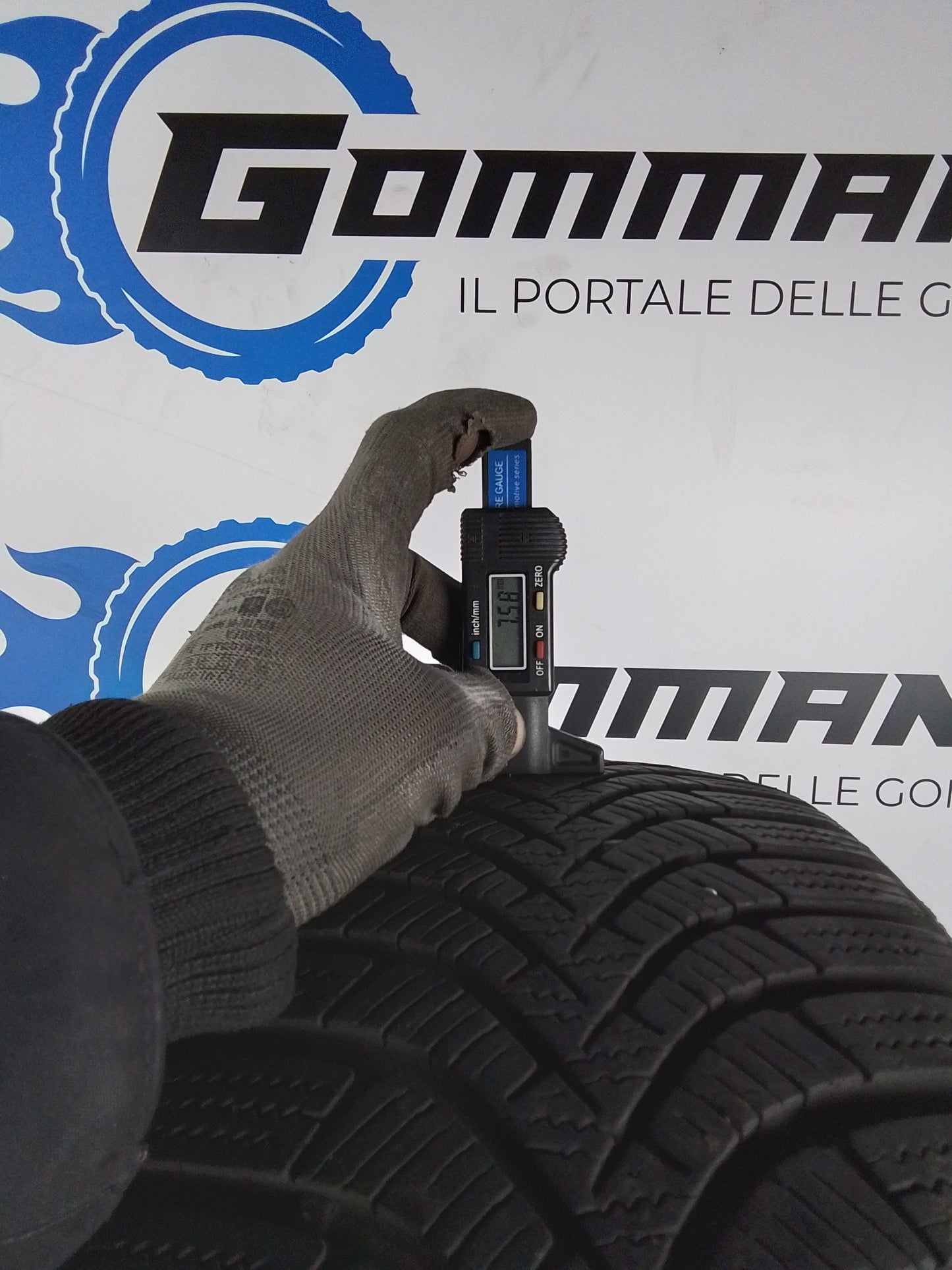 4 Hankook Winter icept Rs2 185 50 16 81H m+s