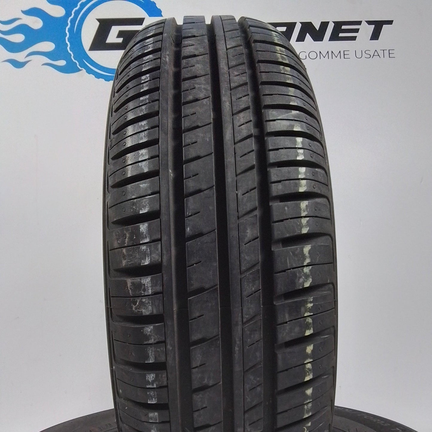 2 Midas 165 70 13 79T