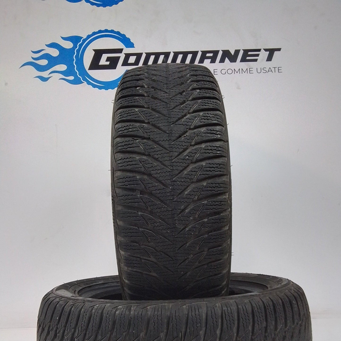 2 Goodyear Ultragrip 8 195 55 16 87H