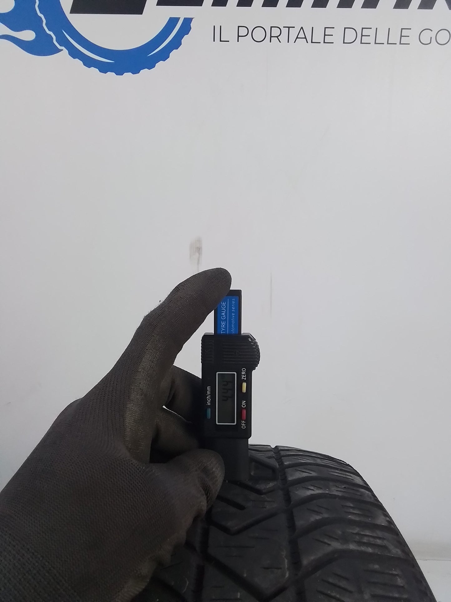 2 Pirelli Snowcontrol Serie3 Winter 175 65 14 82T M+S