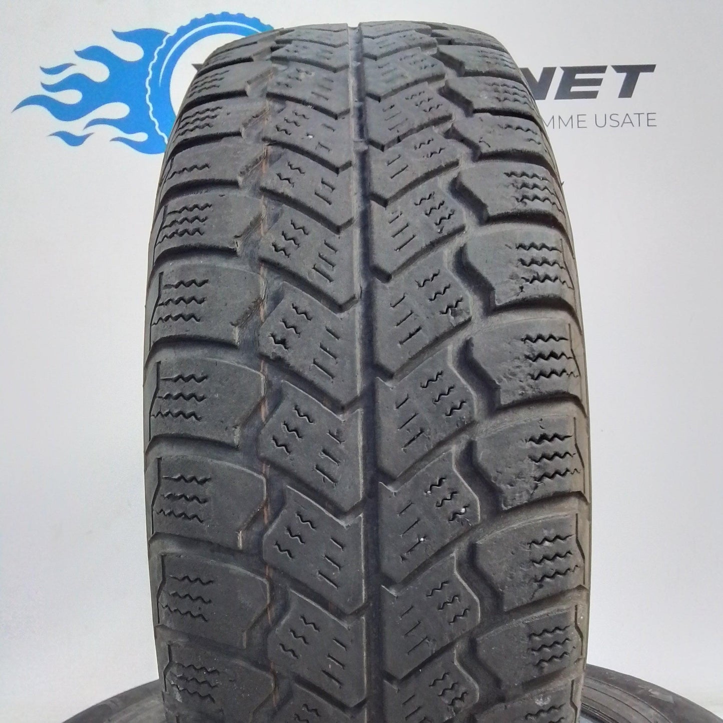 2 Kormoran Snowpro 185 65 15 88T m+s