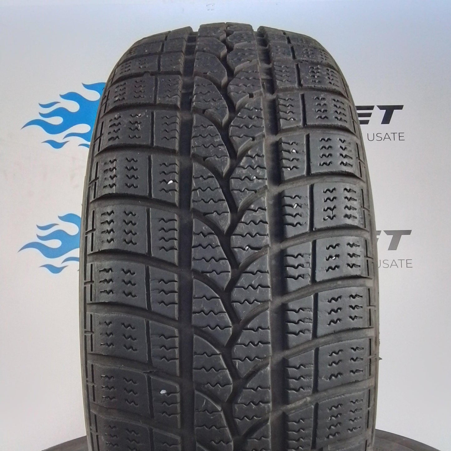 2 Taurus Winter (Michelin) 175 55 15 77T m+s