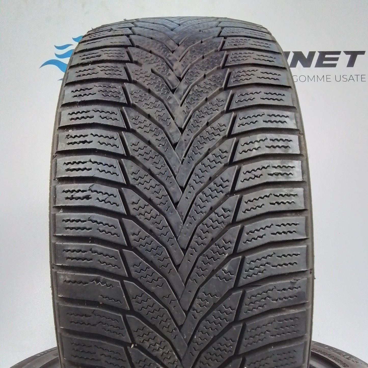 2 Nexen 205/40 R17 Winguard Sport 2 XL M+S