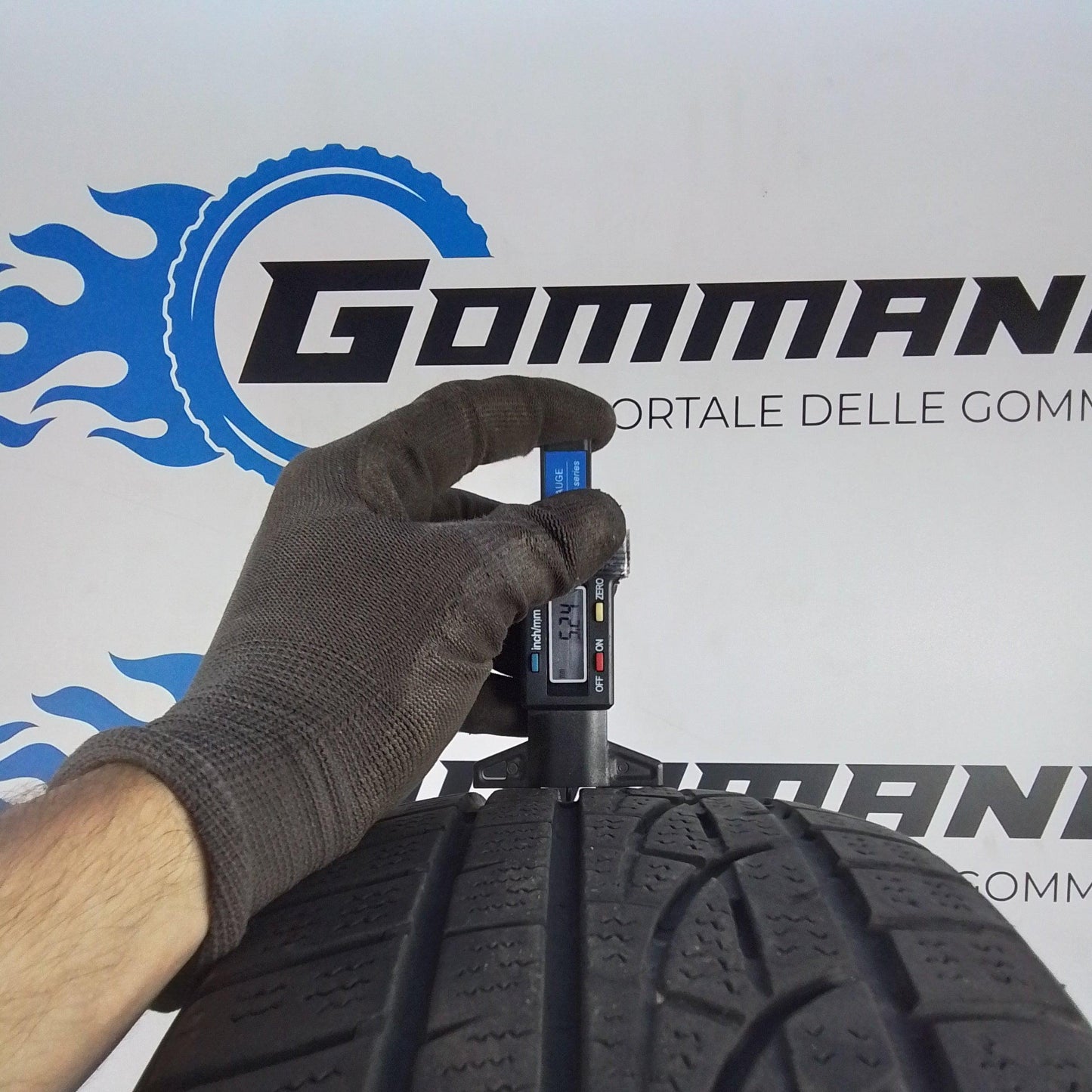 4 Hankook Winter Icept Evo 185 55 16 87H M+S