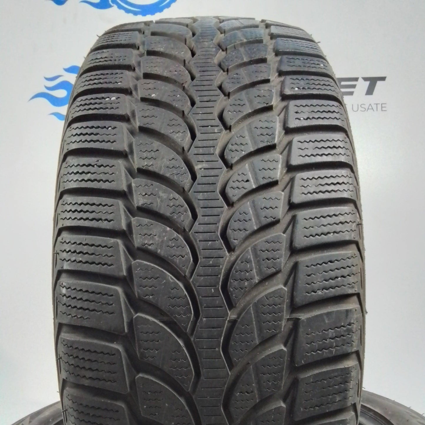 2 Bridgestone Blizzak LM-32 235 55 19 101V m+s