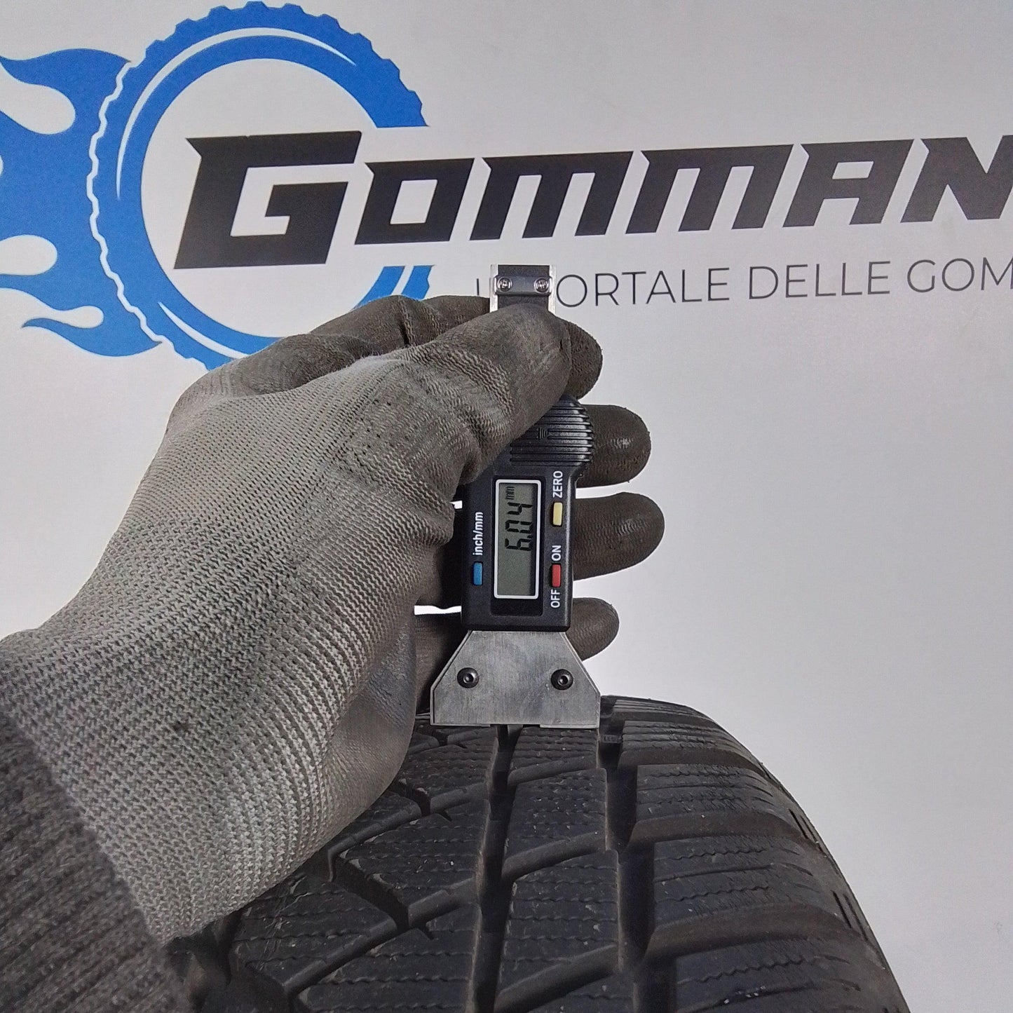2 Gt Radial Champiro Winter pro2 215 60 16 99H XL M+S