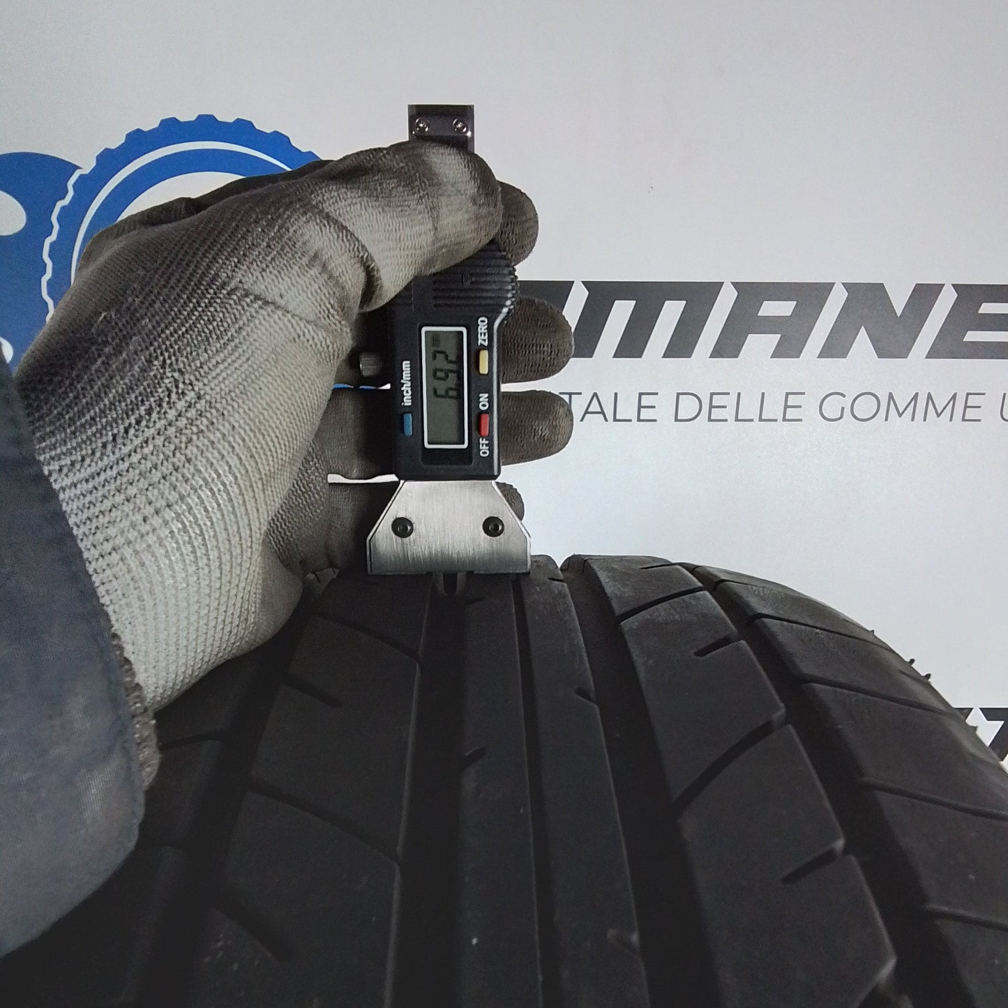 4 Bridgestone Potenza Re050 SPORT 255 45 18 96W