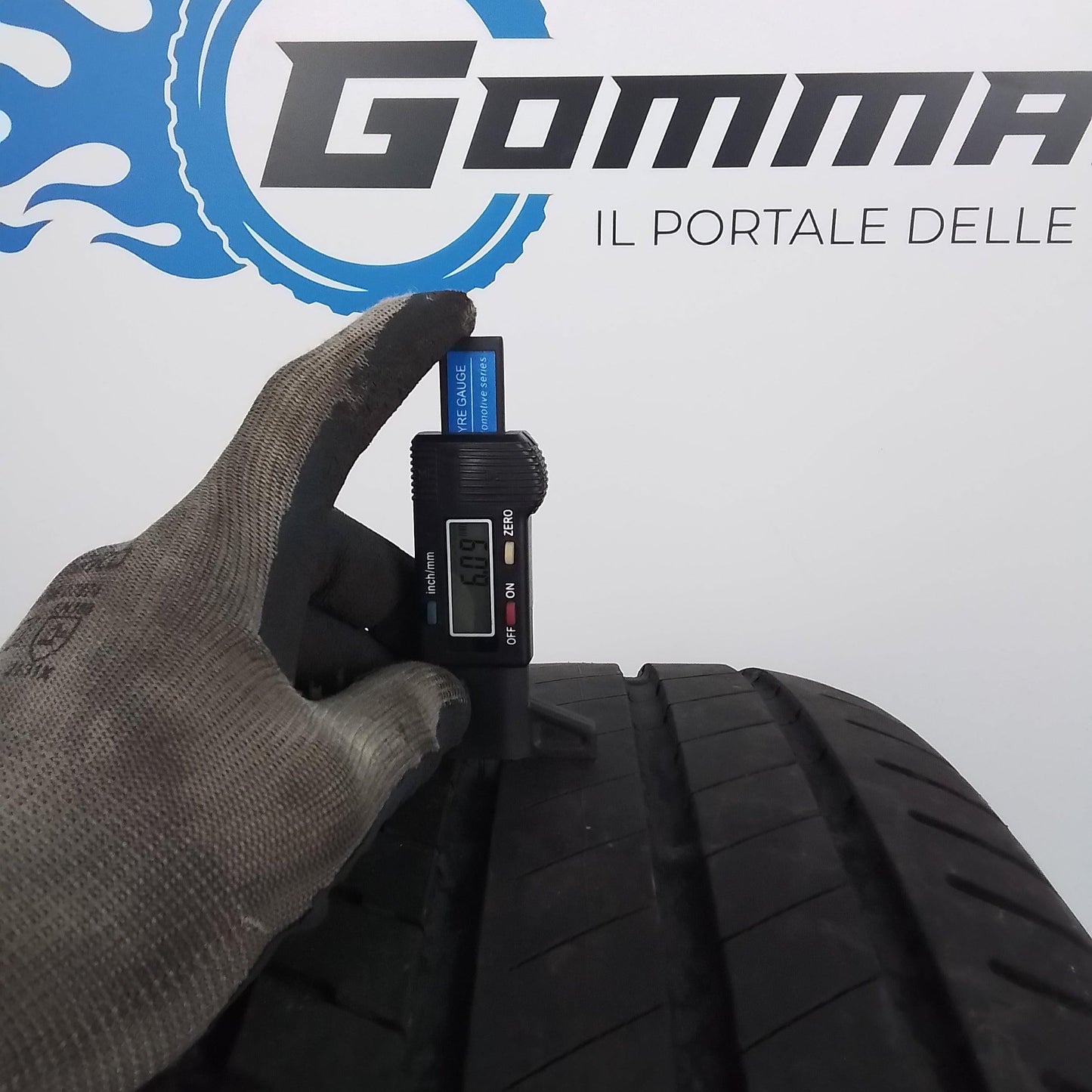 2 Bridgestone Alenza 001 245 50 19 105W