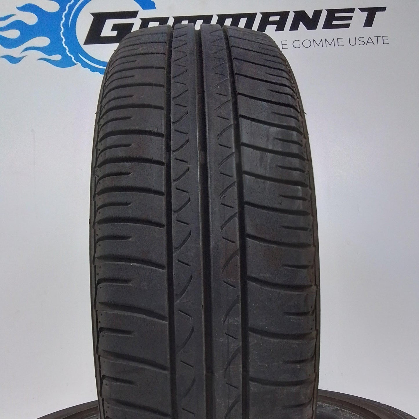 2 Bridgestone B250 155 60 15 74T
