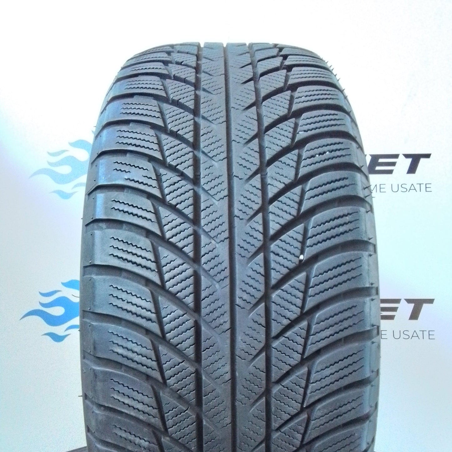 4 Bridgestone Blizzak LM001 225 50 18 95H M+S RUNFLAT