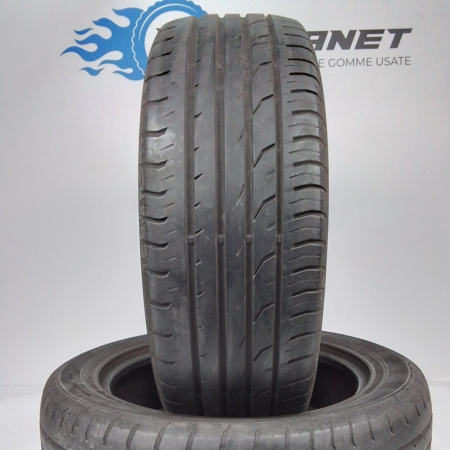 2 Continental ContiPremiumContact2 225 55 17 97W