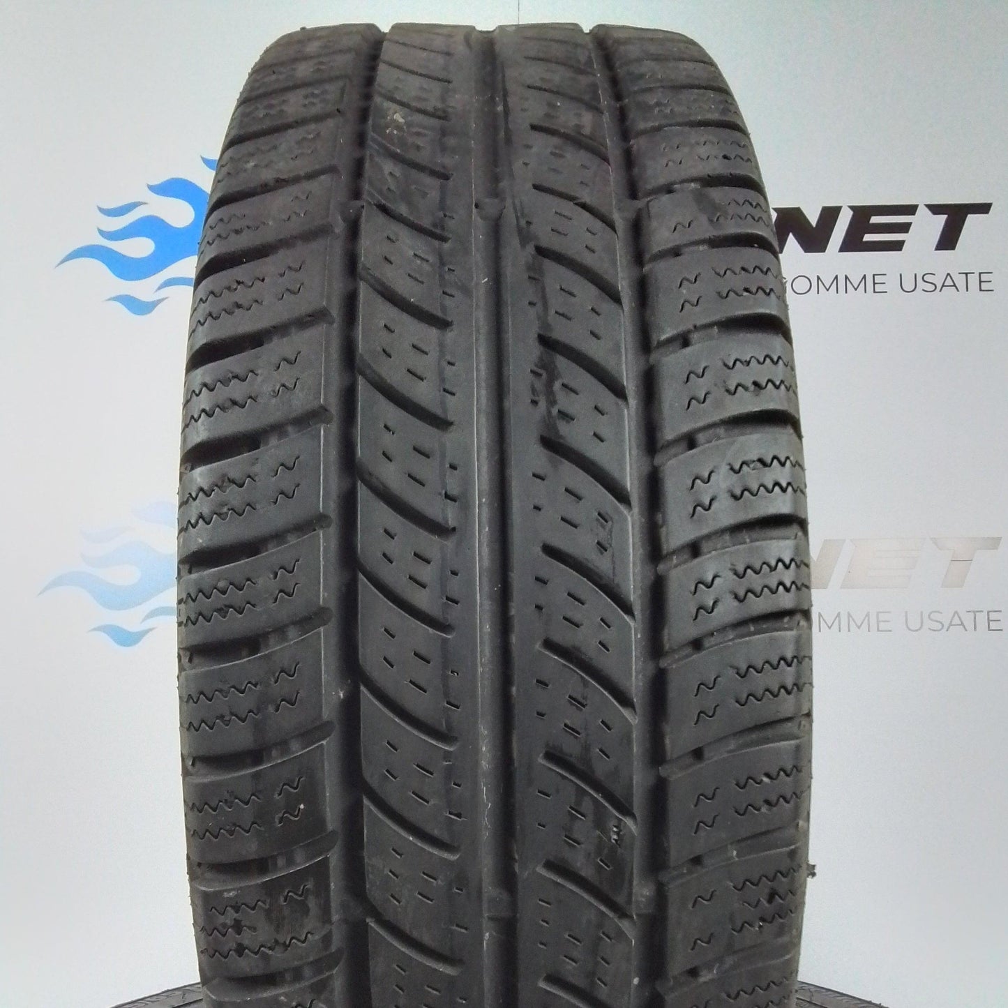 2 Continental VancoWinter 2 235 65 16C 115/113R m+s