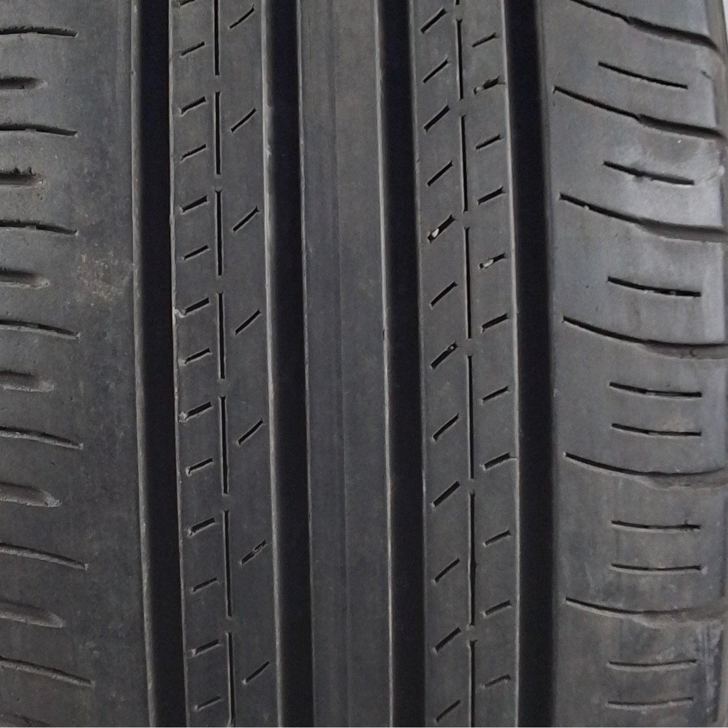 4 Dunlop Grandtrek PT30 225 60 18 100H m+s
