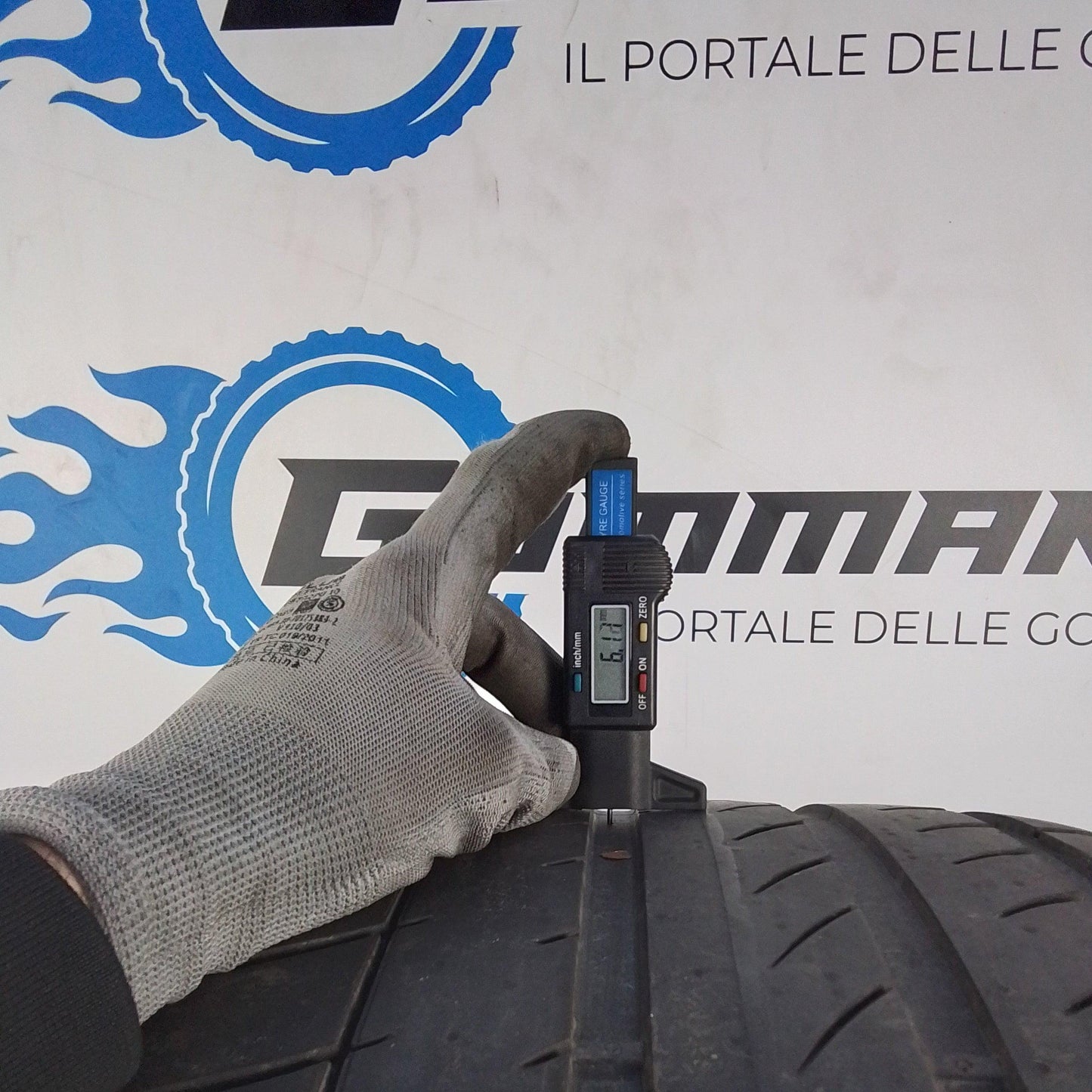 2 Dunlop Sport Maxx Gt 315 35 20 110W