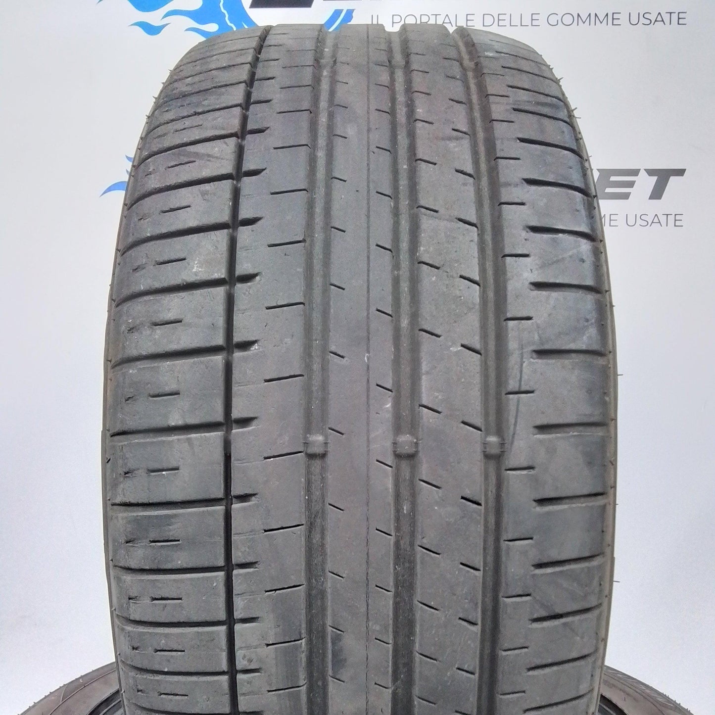 2 Falken Azenis FK510 245 30 19 89Y