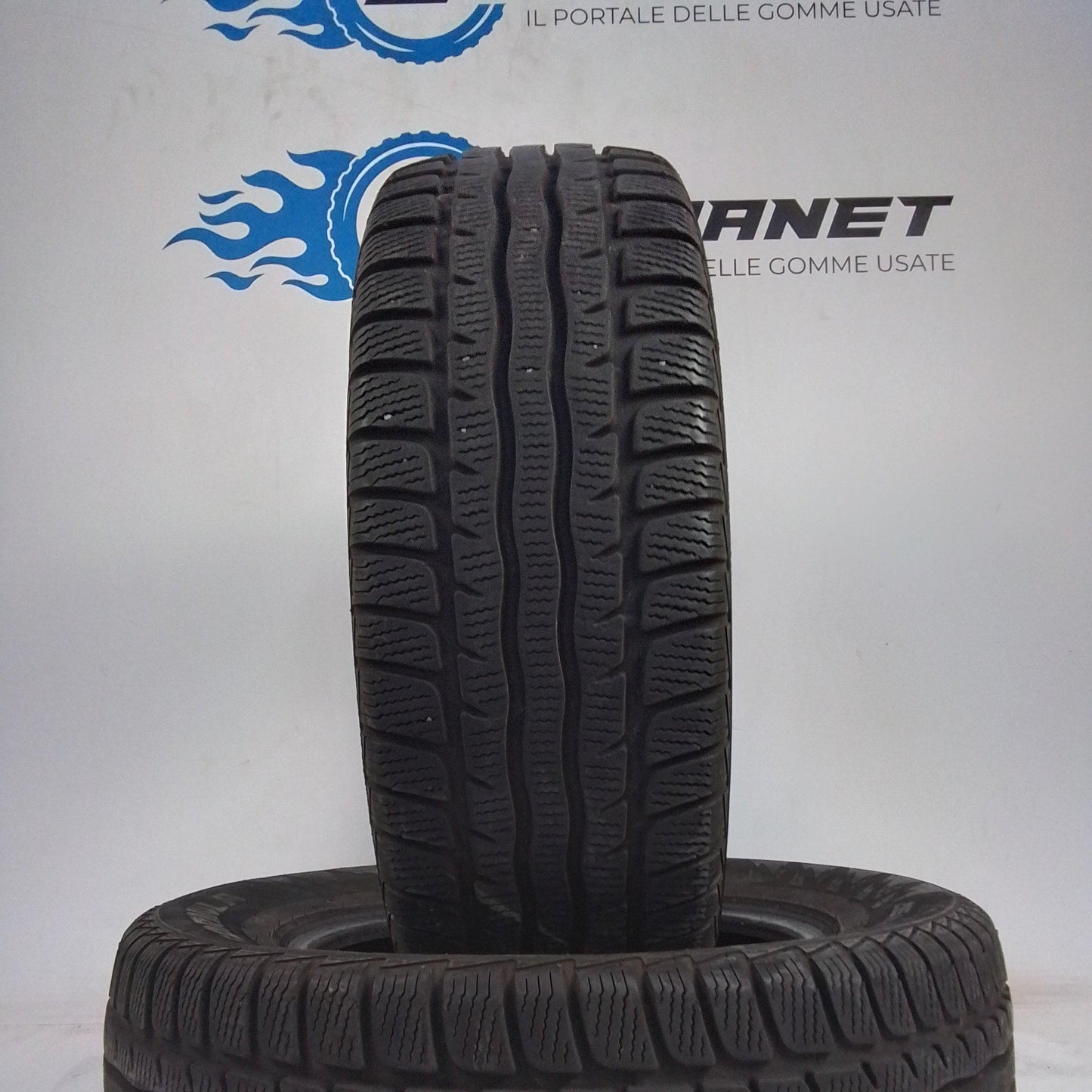 2 Formula 195/45 R16 Winter M+S