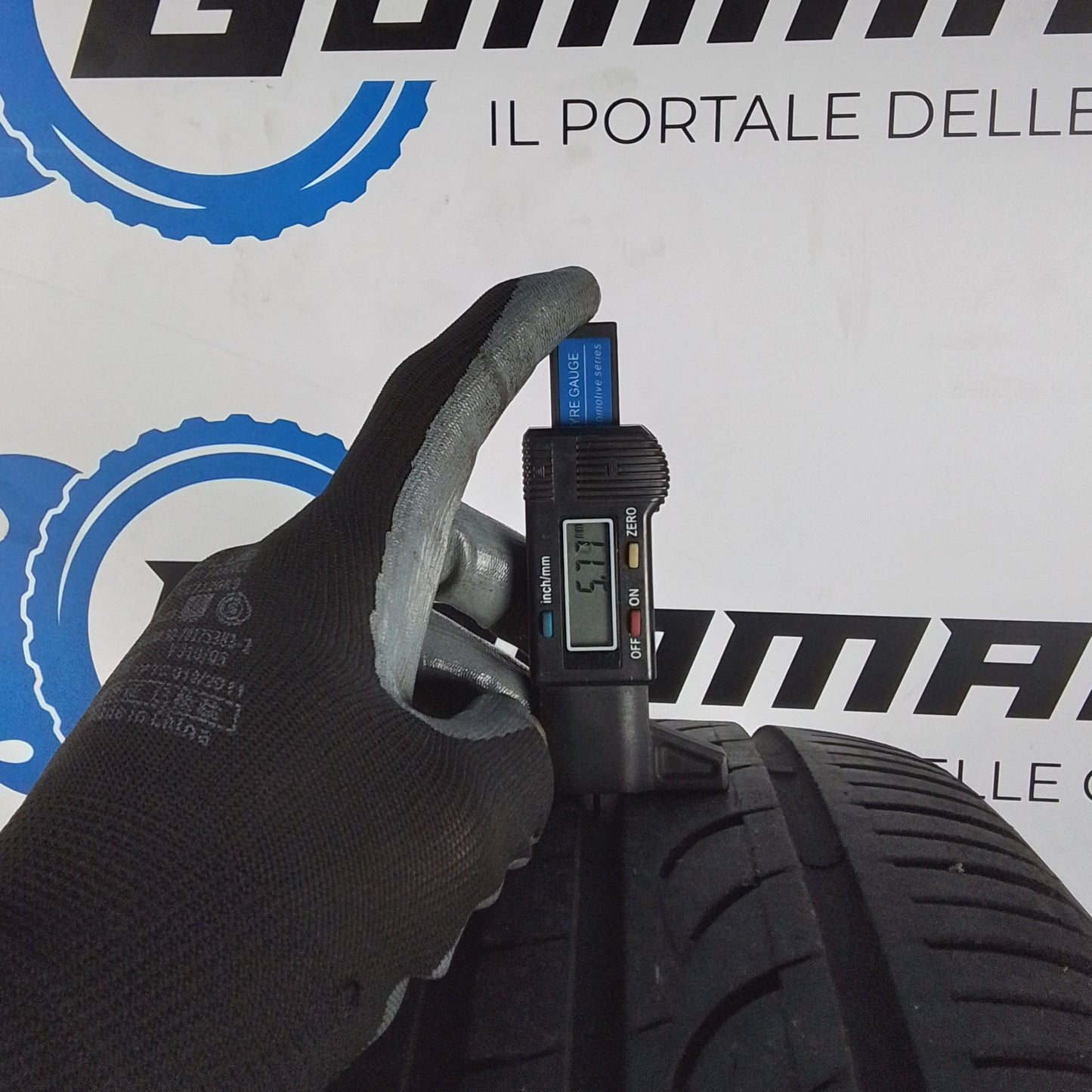 2 Formula Energy 205 60 16 92V