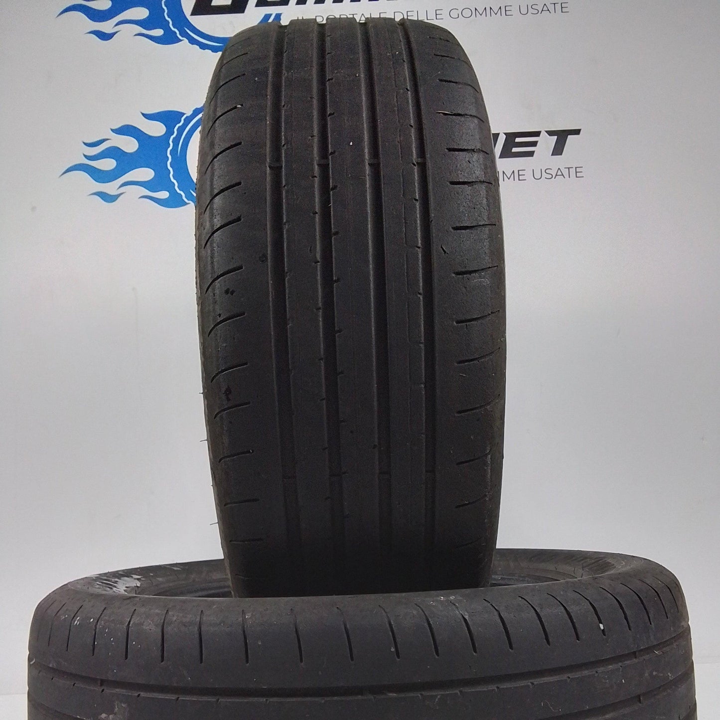 2 Goodyear Eagle F1 235 60 18 107W