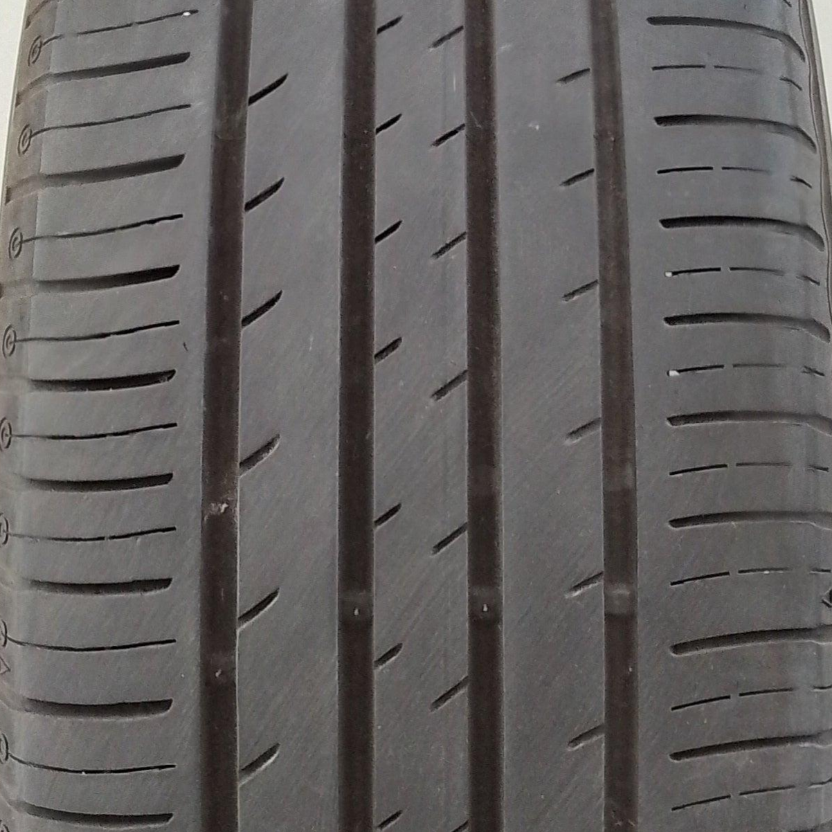2 Kumho Ecowimg ES31 225 55 17 101W