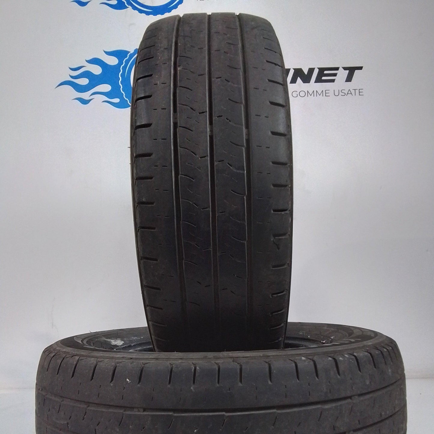 2 Kumho PorTran Kc53 215 70 15C 109/107T