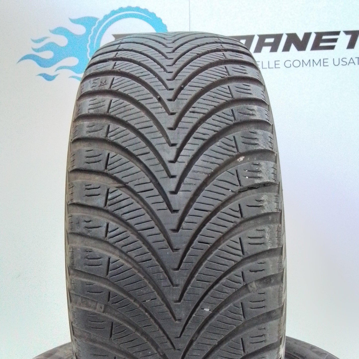 2 Kumho 225/60 R17 Solus 4S HA31 99H M+S