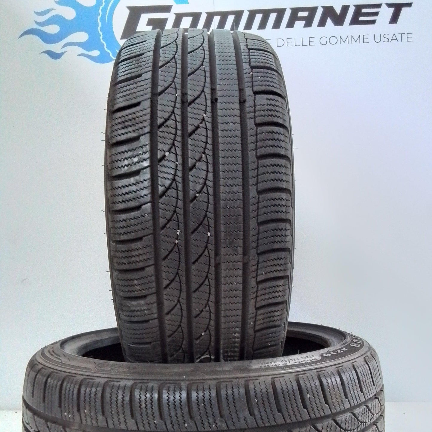 2 Minerva Ice-Plus S210 235 35 19 91V Xl