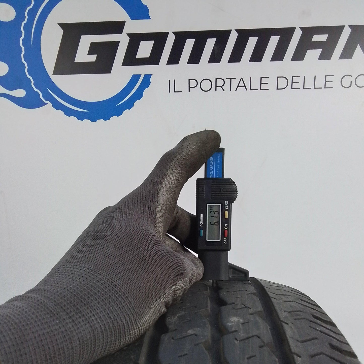 2 Pirelli Chrono 195 60 16C 99/97T