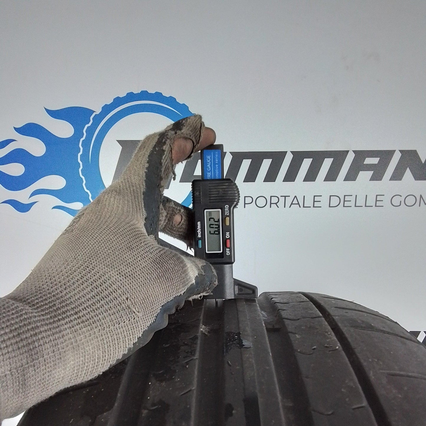 2 Pirelli Pzero 245 35 19 93Y