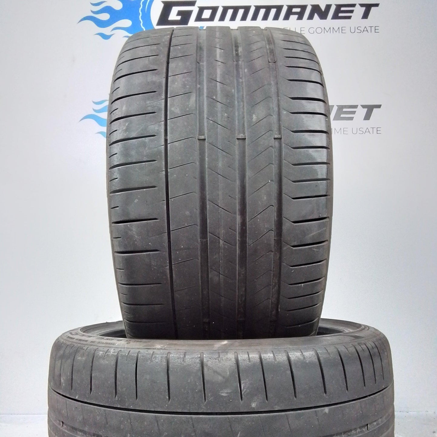 2 Pirelli Pzero 305 30 21 100Y