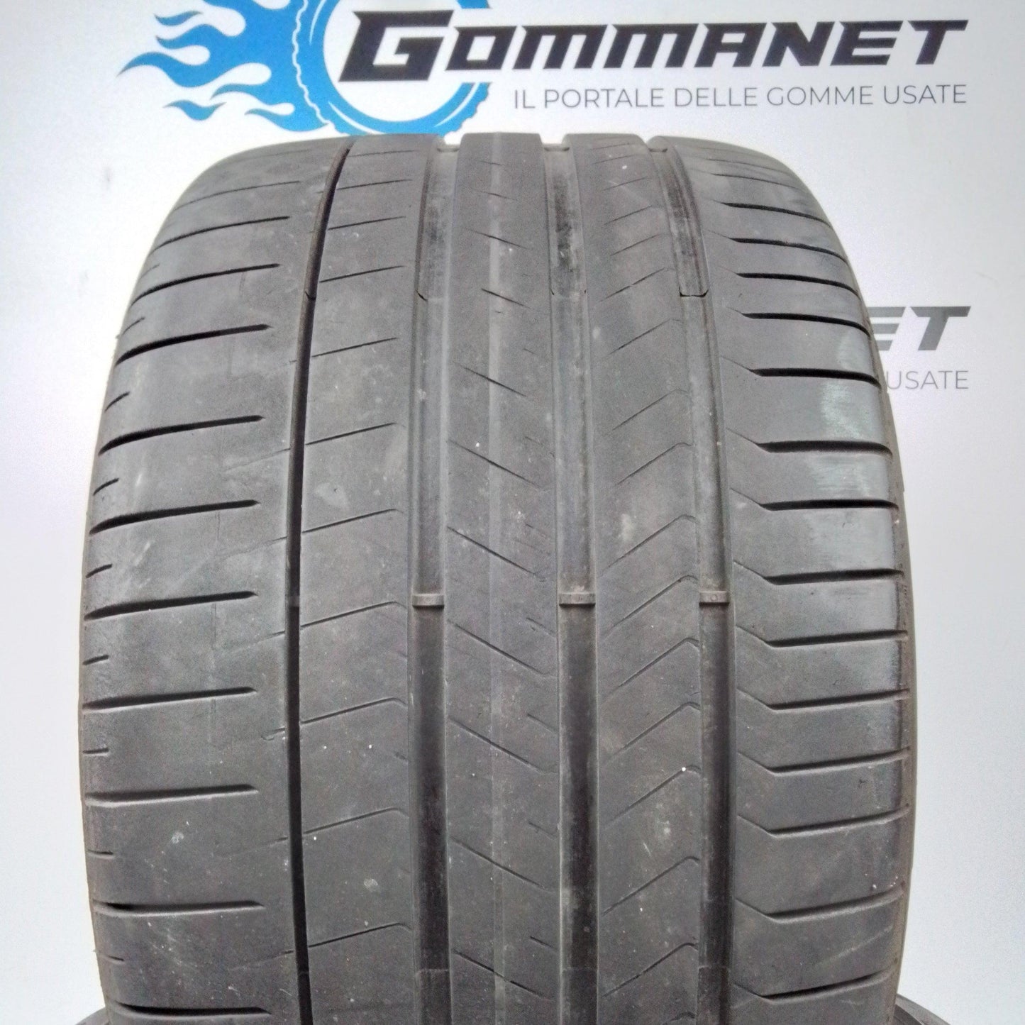 2 Pirelli Pzero 305 30 21 100Y