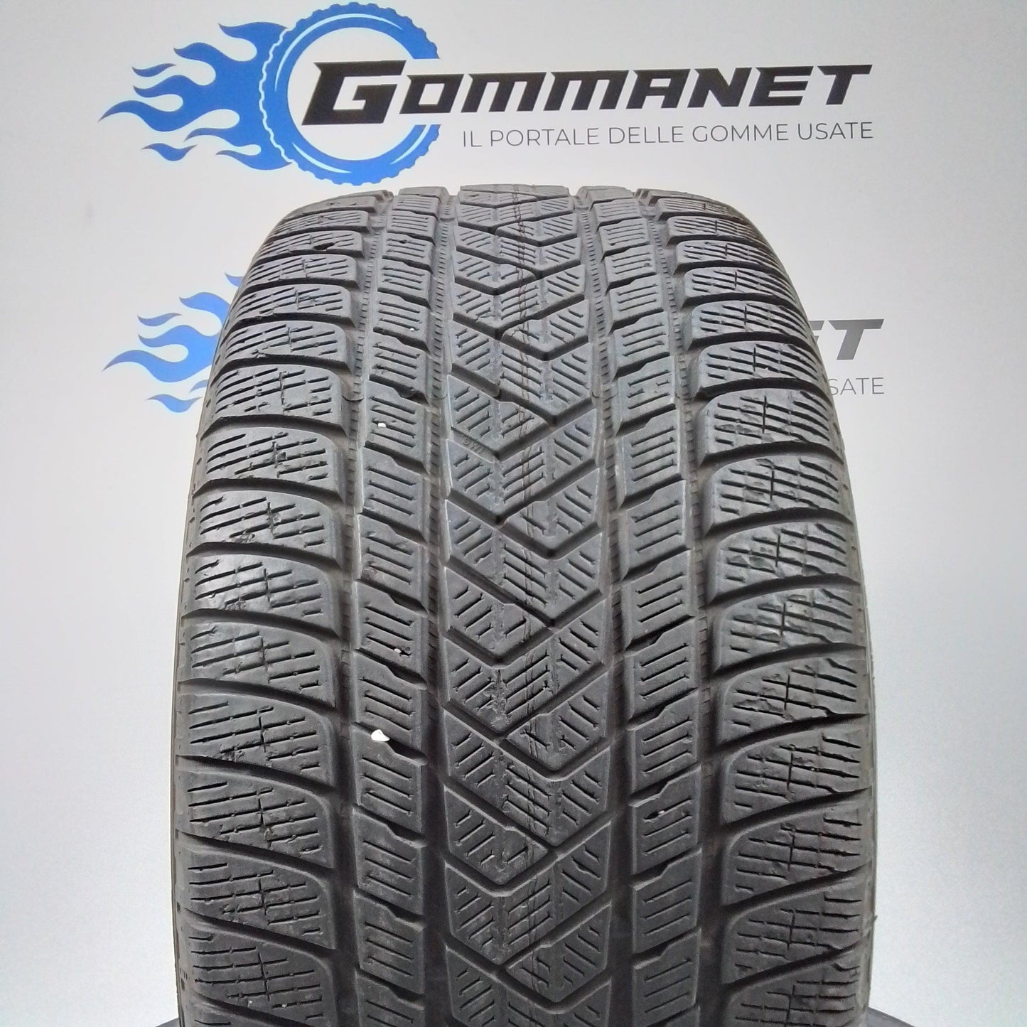 2 Pirelli Sottozero 3 275 40 19 101W m+s