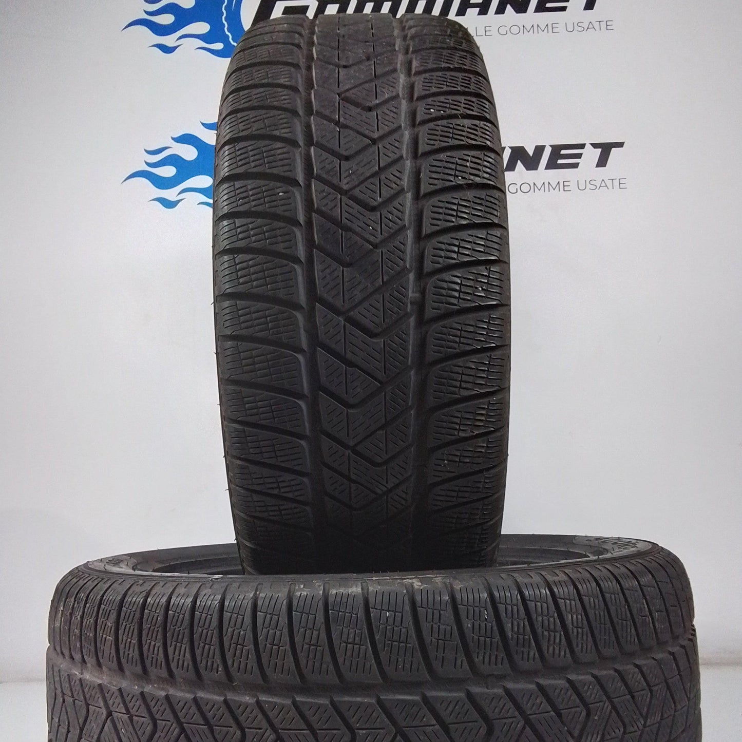2 Pirelli Scorpion Winter 255 55 20 110V