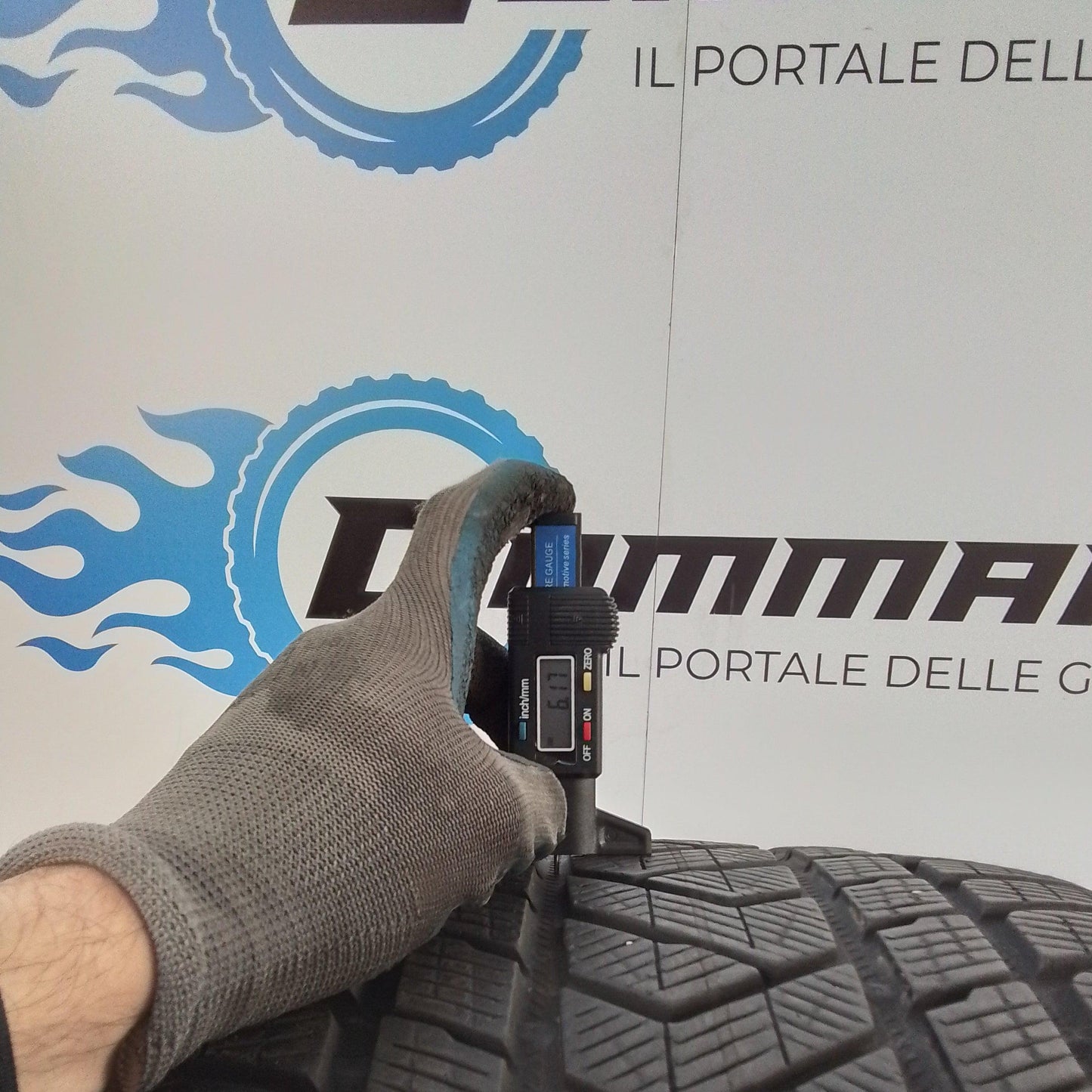 2 Pirelli Scorpion Winter 265 40 21 105V XL M+S