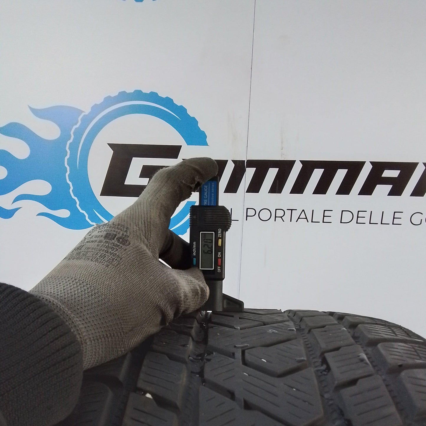 2 Pirelli Scorpion Winter 295 35 21 107V XL M+S