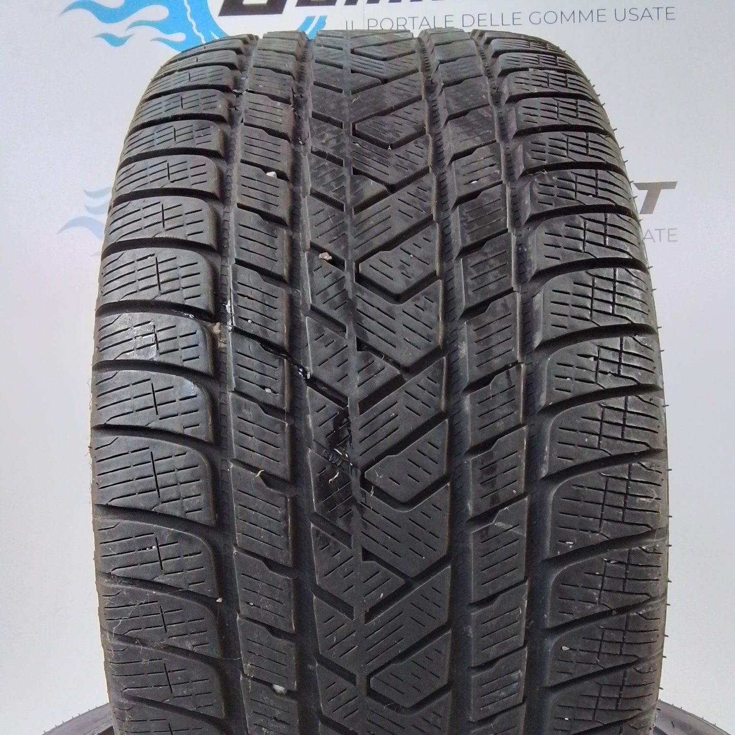 2 Pirelli Scorpion Winter 285 40 20 108V M+S
