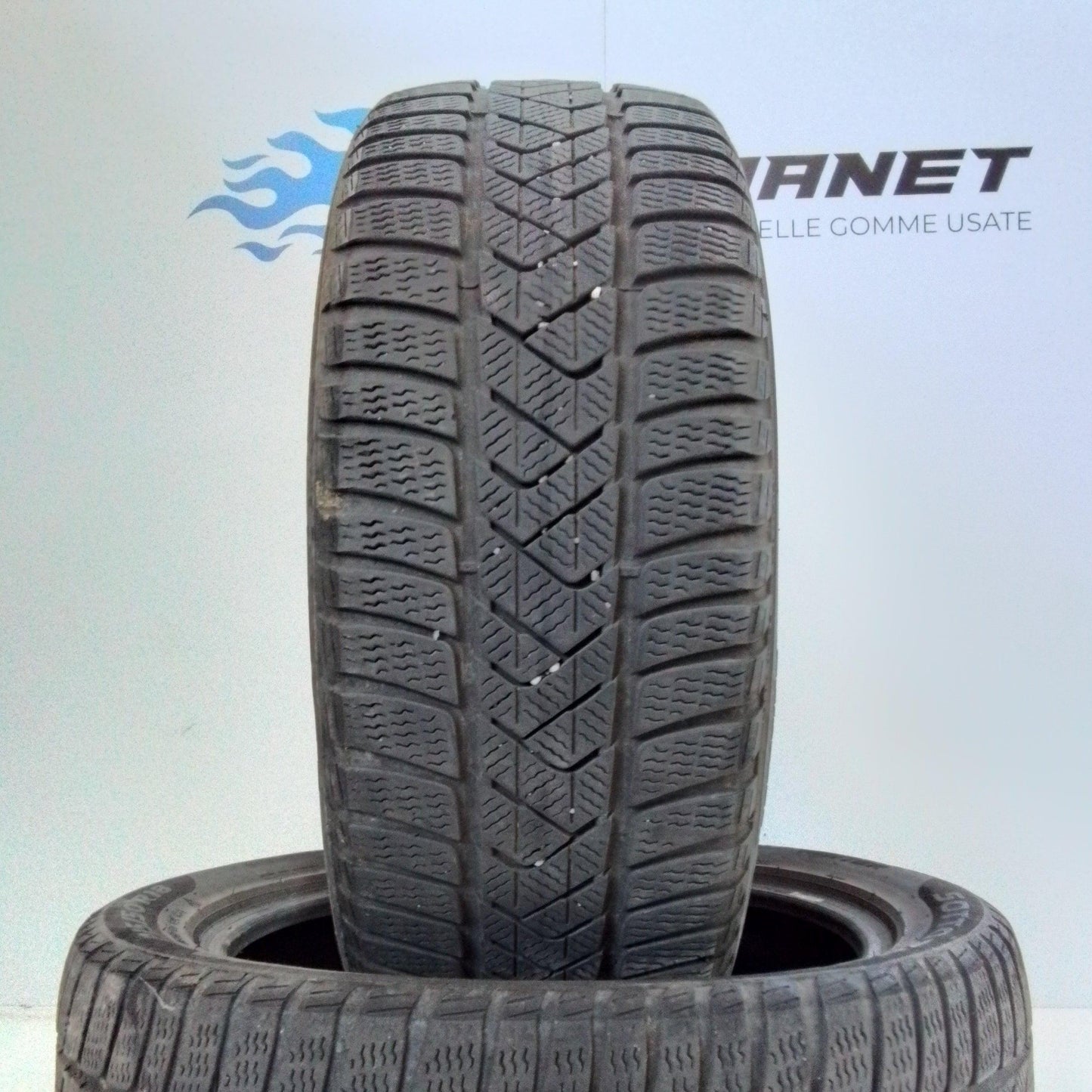 2 Pirelli Sottozero 3 winter 215 50 18 92V m+s