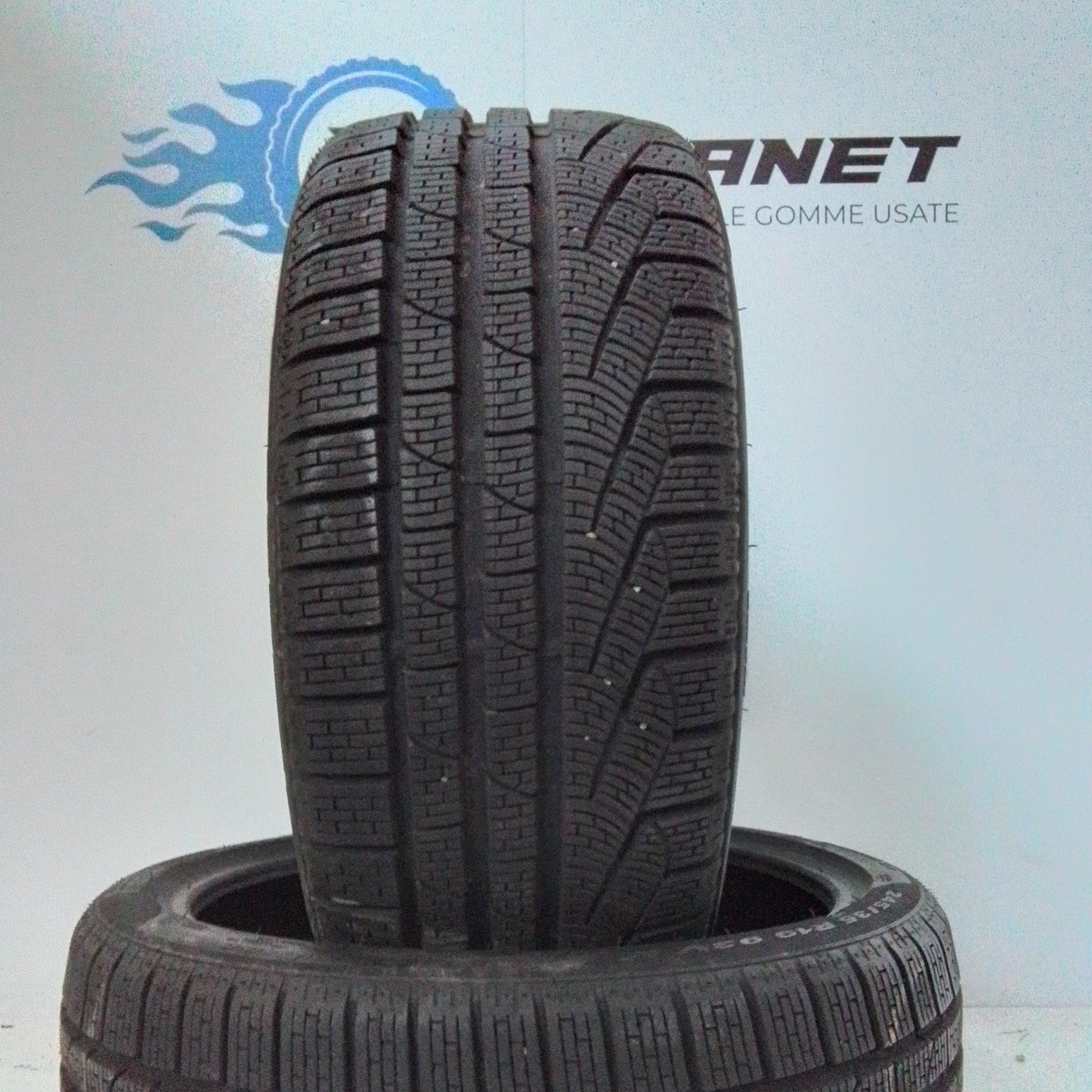 2 Pirelli Sottozero winter 240 Serie 2 245 35 19 93V m+s