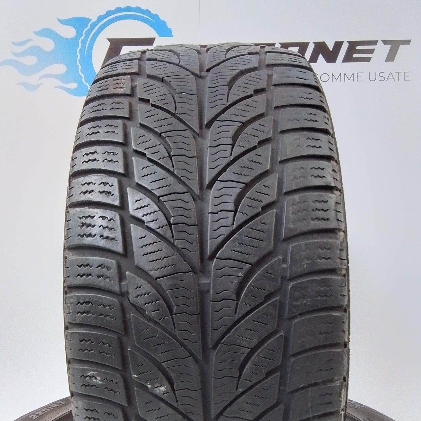 2 Sportiva Snow Win 225 45 17 94V m+s