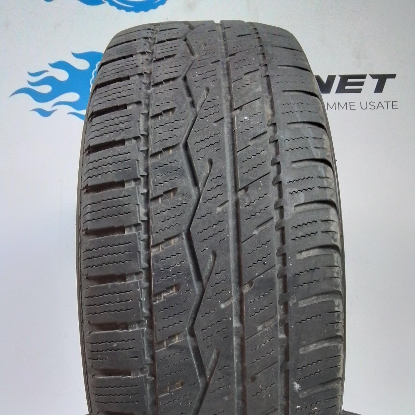 2 Toyo Celsius 215 50 17 95V m+s