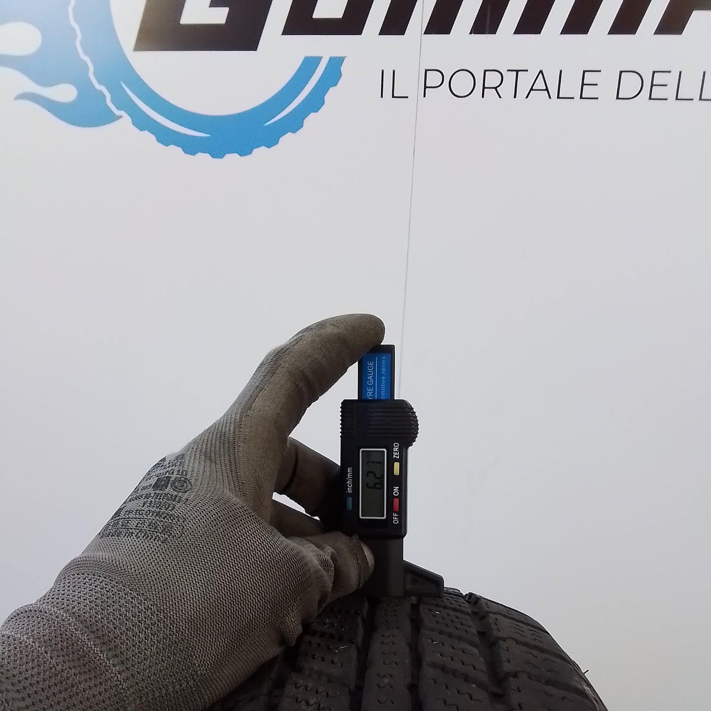 2 Tracmax Ice-Plus S110 165 65 15 81T m+s