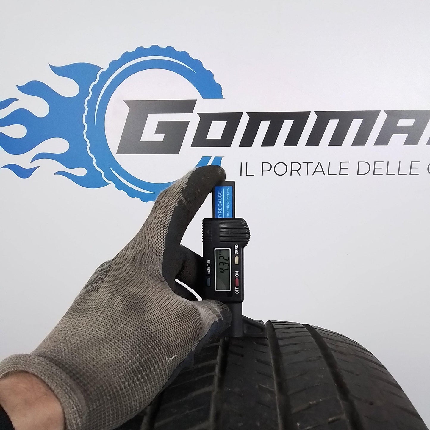 2 Yokohama Geolandar 225 55 17 101H