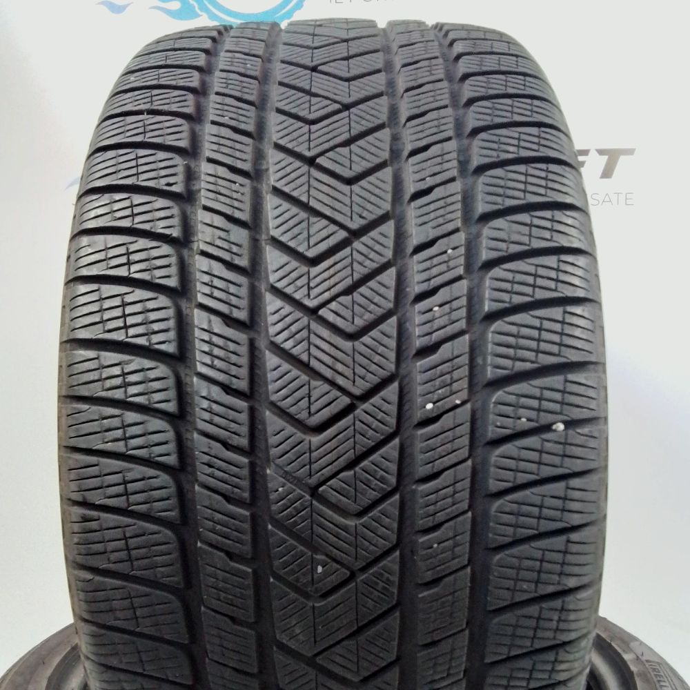 2 Pirelli Scorpion Winter 315 30 22 107V M+S